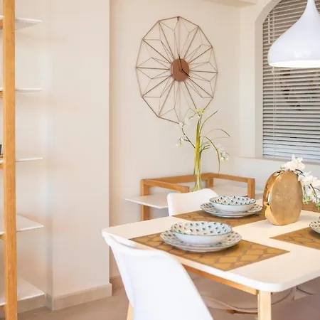Front Beach Luxury Boutique Panorama Apartment Marbella
