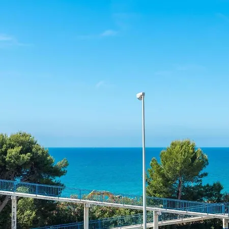 Front Beach Luxury Boutique Panorama Marbella